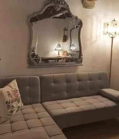 The Blue House Of The Costa Brava Arlet S Corner 카스테요 뎀푸리에스